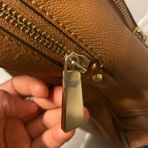 Michael Kors Rhea Medium Leather backpack - Picture 4 of 6